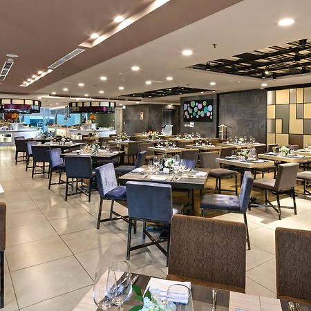 Novotel Suites Hanoi Exterior photo