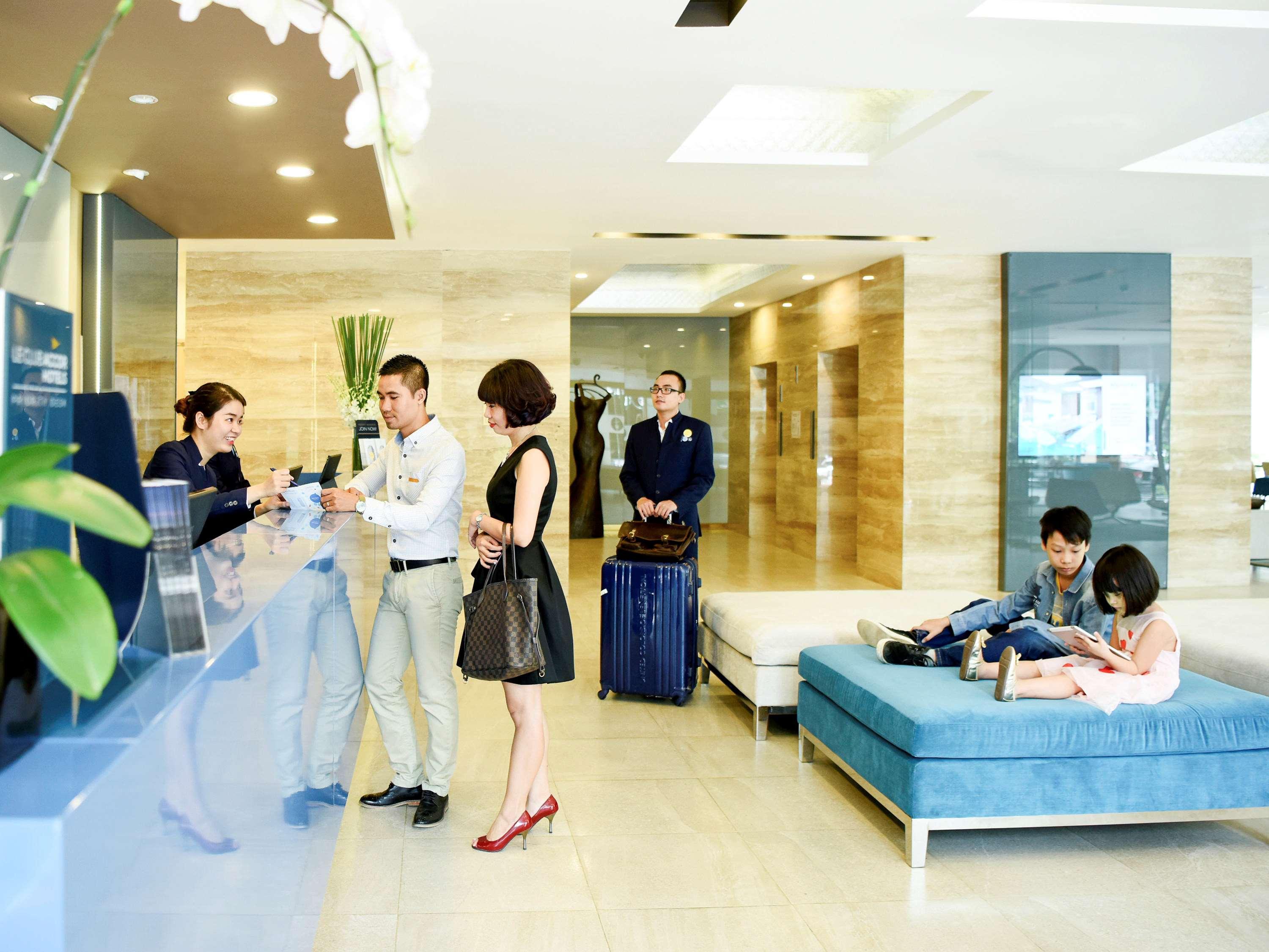 Novotel Suites Hanoi Exterior photo