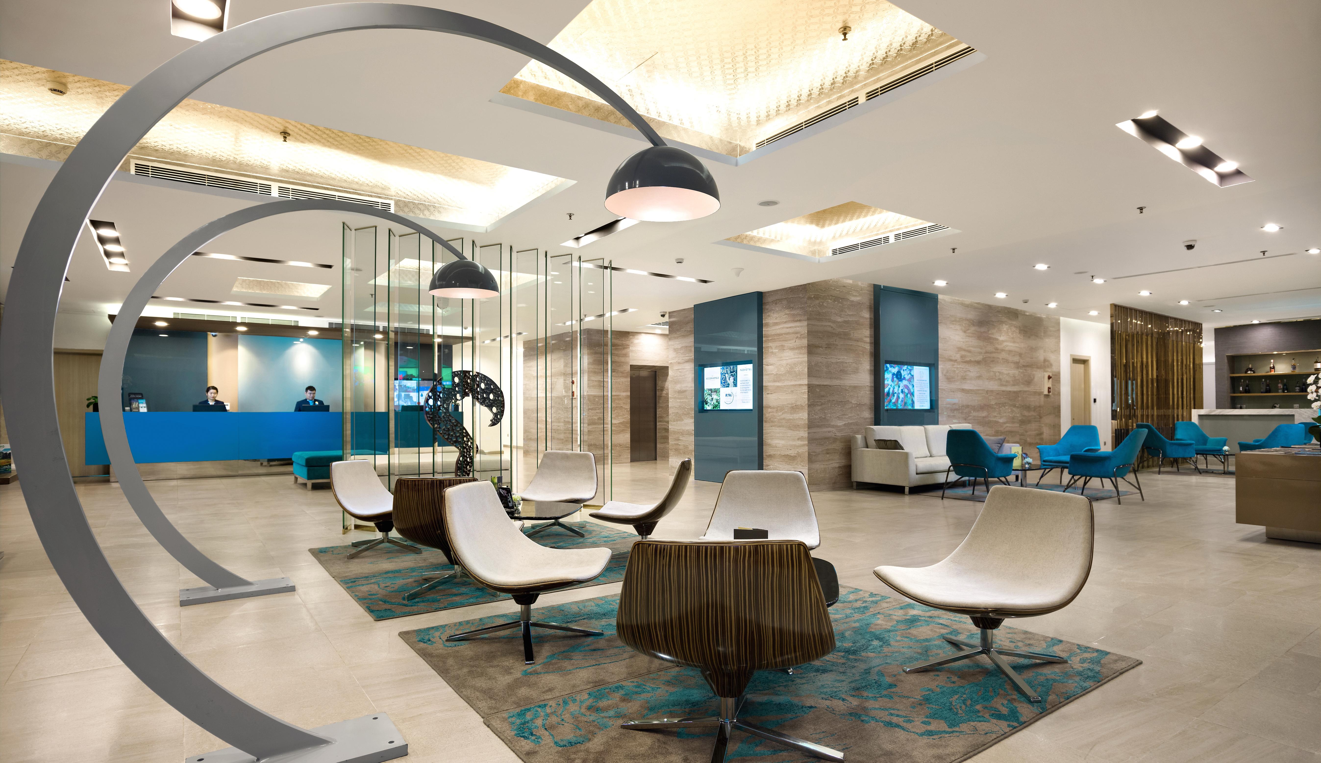 Novotel Suites Hanoi Exterior photo