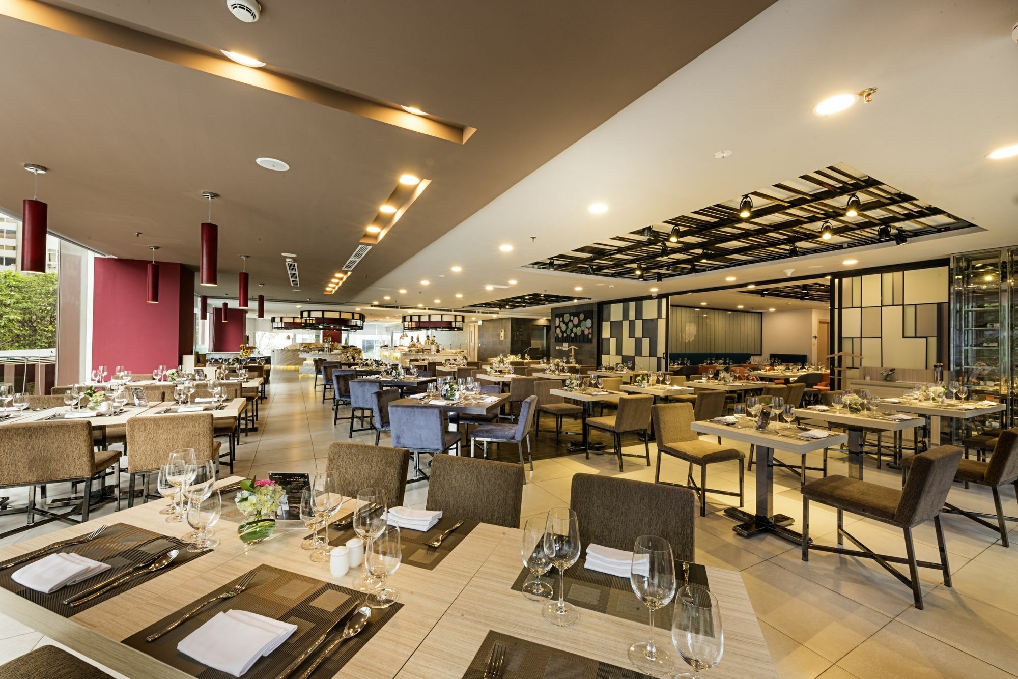 Novotel Suites Hanoi Exterior photo